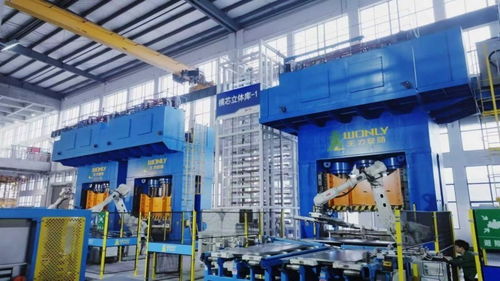 走進行業5G工廠，見證家庭安防科技日啟動 AGV小車引領智能智造新未來